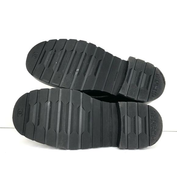 Chanel Brave Shiny Calfskin Quilted CC Chain Cap Toe Platform Short Boots 37 - Picture 9 of 11